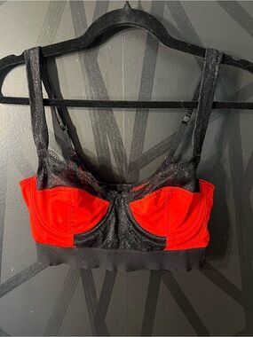 Morbid Threads Hot Topic Red & Black Lace Bustier Bralette